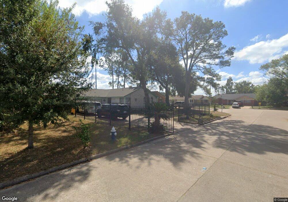 13106 Daywood Dr, Houston, TX 77038 - photo 1