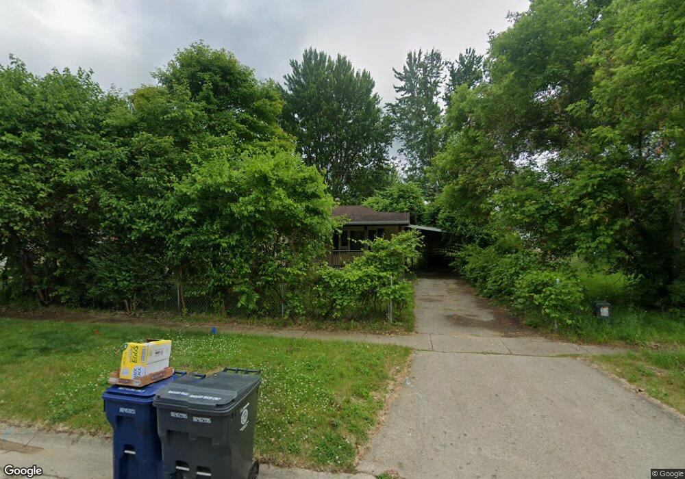 2832 Eaton Place, Flint, MI 48506 - photo 1