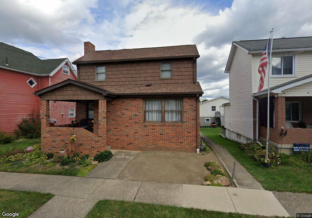 416 Emerson St, Vandergrift, PA 15690 - photo 1