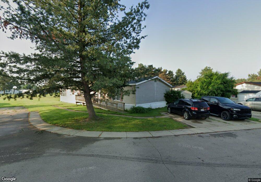 127 Pinetree Ln, Flint, MI 48506 - photo 1