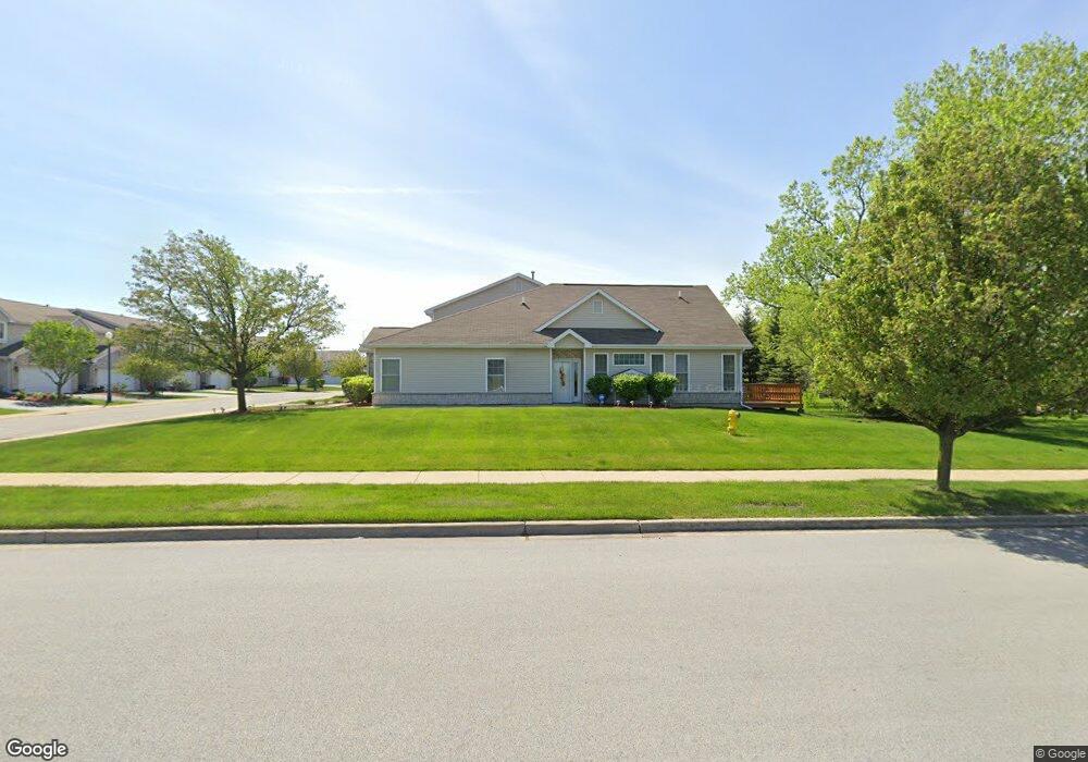 5206 Bloomsbury Ln, Matteson, IL 60443 - photo 1