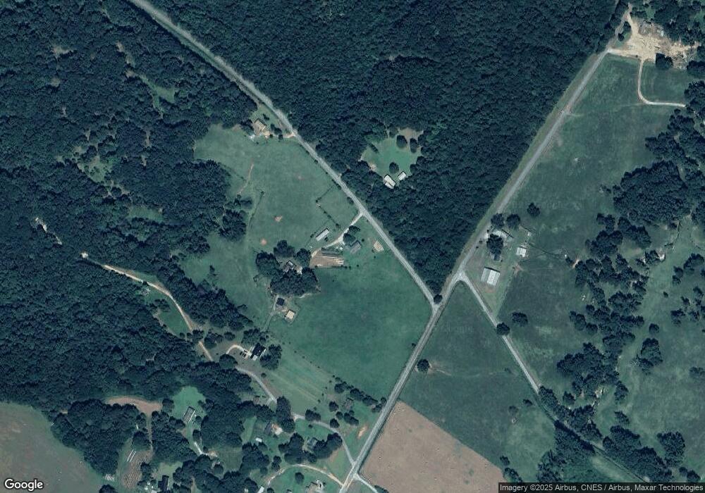 2150 Thermon Adams Rd, Dewy Rose, GA 30634 - photo 1