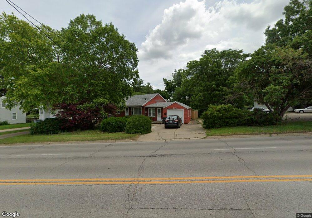 2941 Hubbell Ave, Des Moines, IA 50317 - photo 1