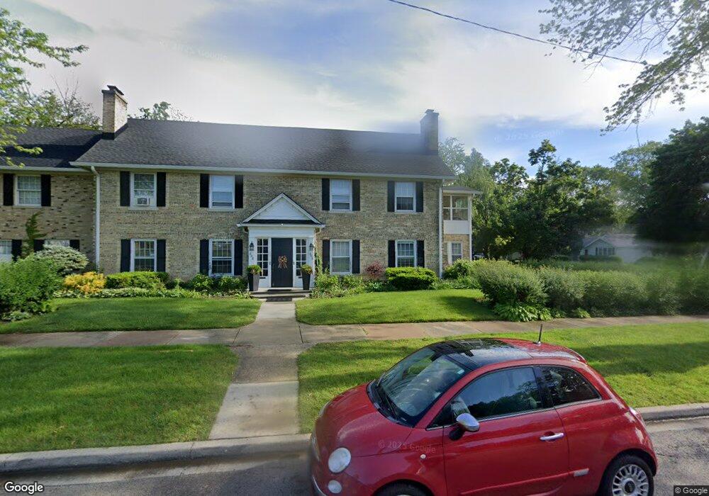 606 W Pacific Ave, Waukegan, IL 60085 - photo 1