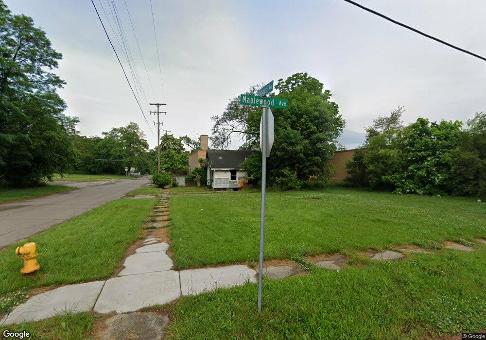 1701 Maplewood Ave, Flint, MI 48506 - photo 1