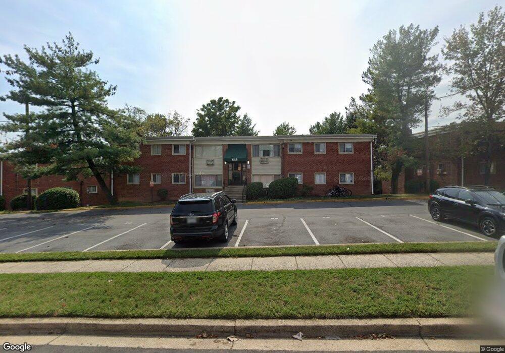 843 Berkshire Dr, Hyattsville, MD 20783 - photo 1