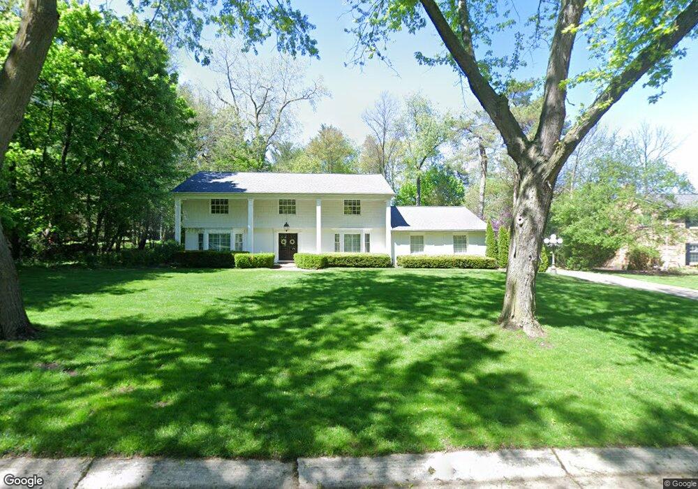 787 Great Oaks Dr, Bloomfield Hills, MI 48304 - photo 1