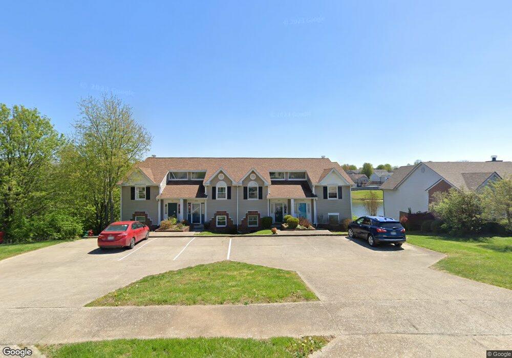 304 Village Dr, Frankfort, KY 40601 - photo 1