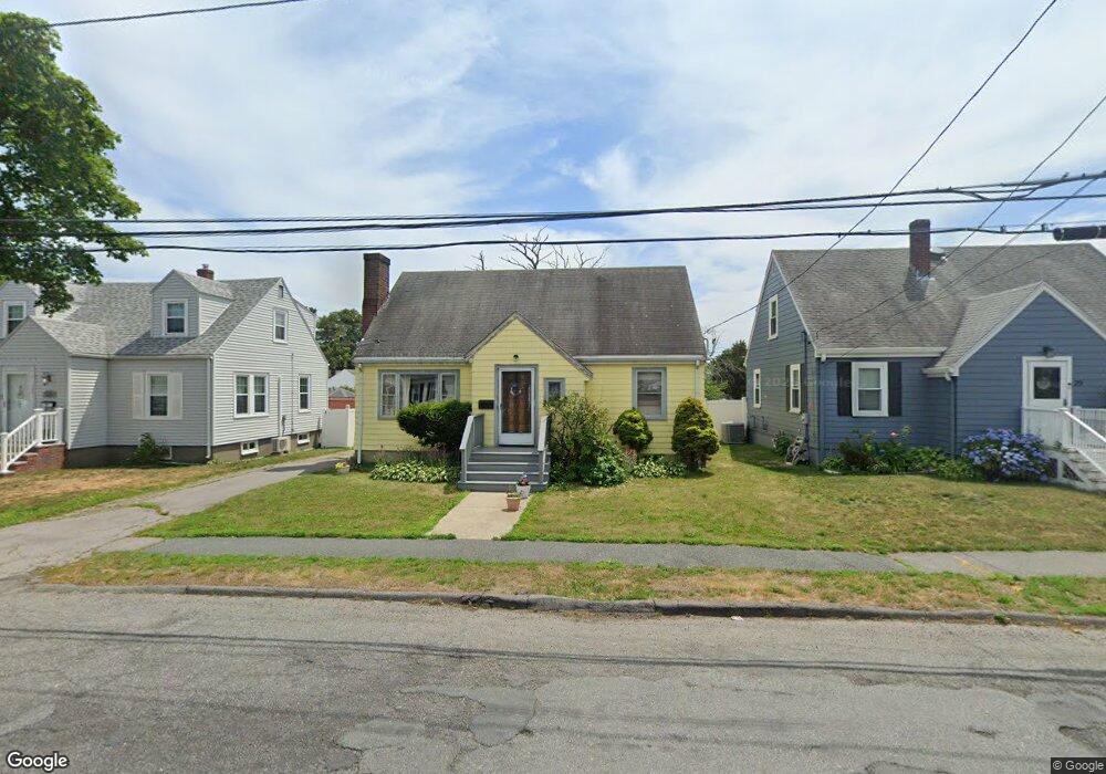 31 Dudley St, Saugus, MA 01906 - photo 1