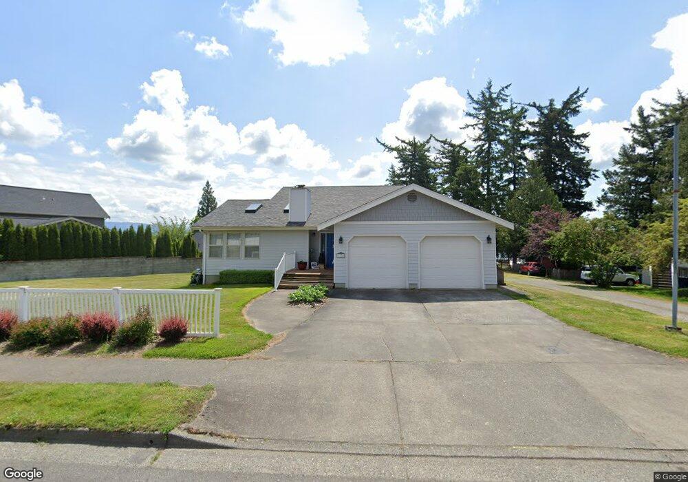 1124 E Grover St, Lynden, WA 98264 - photo 1