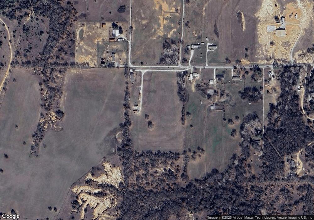 709 Carter Hall Ln, Weatherford, TX 76088 - photo 1