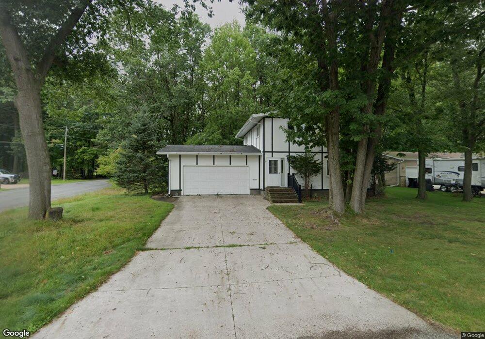 3205 18th St, Menominee, MI 49858 - photo 1
