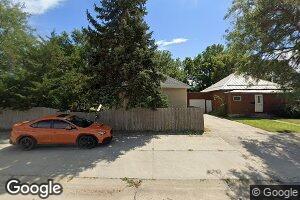 409 E 2nd St, Valentine, NE 69201