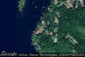 43 Pine Cove Rd, Manchester, ME 04351