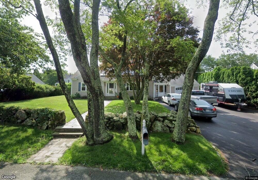 65 Bush St, South Dartmouth, MA 02748 - photo 1