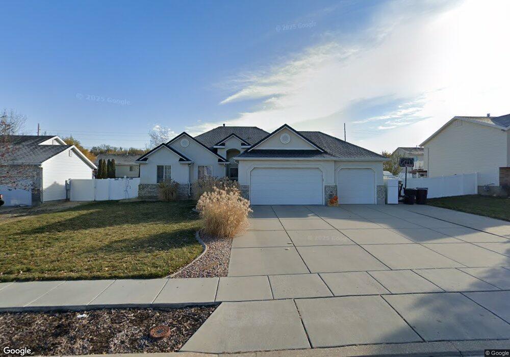 1152 N 1060 W, Clearfield, UT 84015 - photo 1