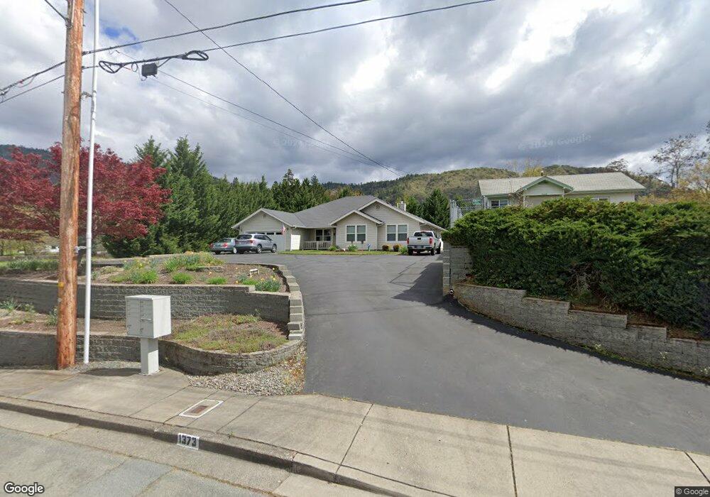 1373 NE 9th St, Grants Pass, OR 97526 - photo 1