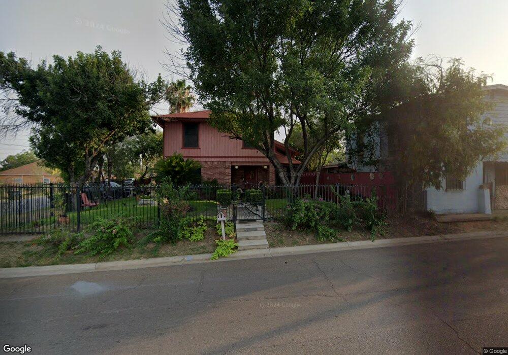 202 E Lyon St, Laredo, TX 78040 - photo 1