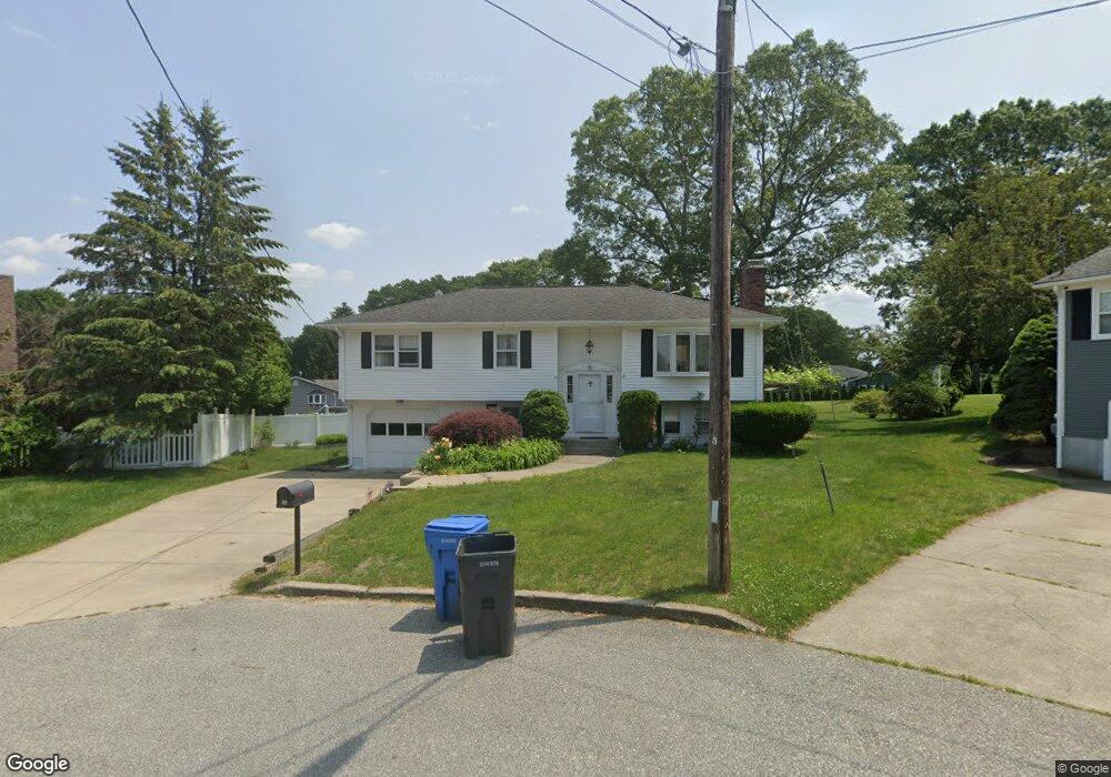 26 Geranium Cir, Cranston, RI 02920 - photo 1