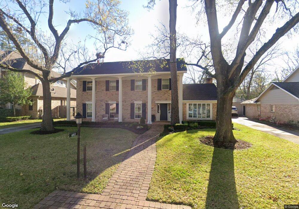 442 Southchester Ln, Houston, TX 77079 - photo 1