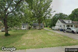 1922 Garrs Ln, Louisville, KY 40216