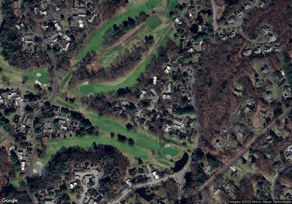 24 Heritage Dr, Avon, CT 06001 - photo 1