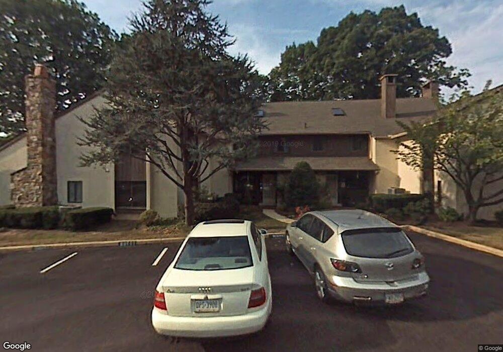 32 Oak Knoll Dr, Berwyn, PA 19312 - photo 1