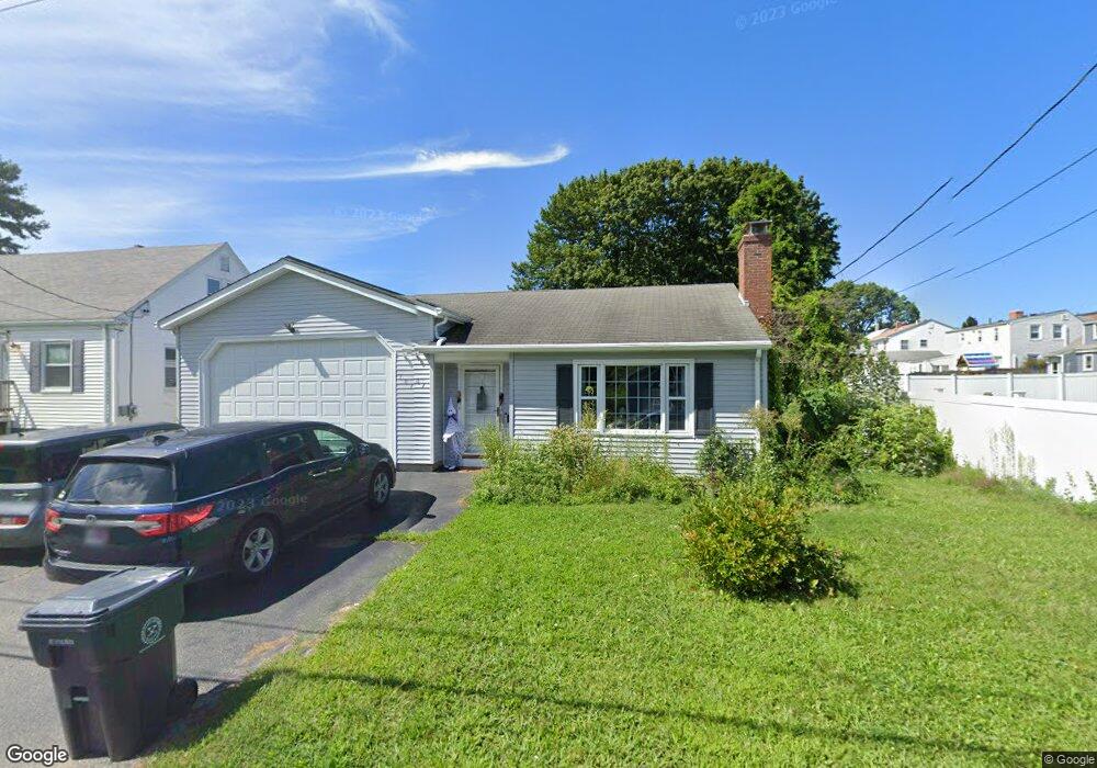 107 Arnold St, Riverside, RI 02915 - photo 1