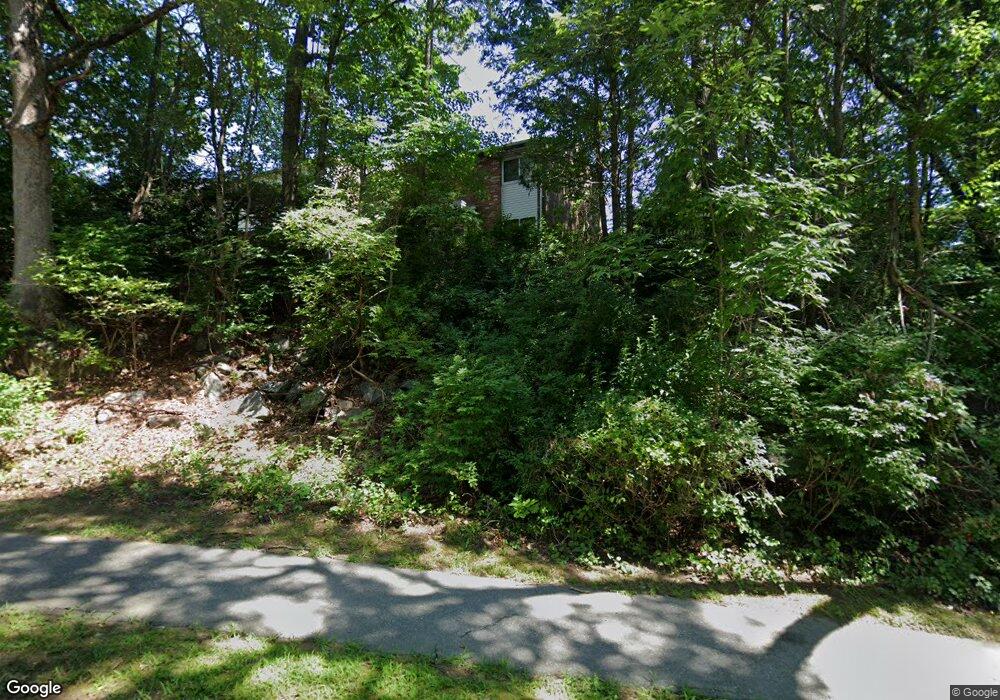 51 Sandy Ln, Norwich, CT 06360 - photo 1