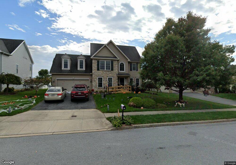 451 Fencepost Ln, Palmyra, PA 17078 - photo 1