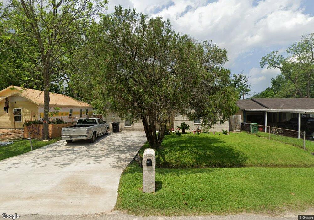 7551 W Knoll St, Houston, TX 77028 - photo 1