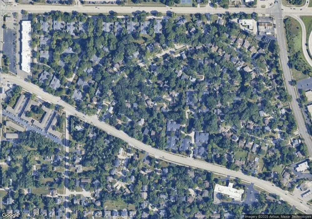 2177 Davis Ct, Rolling Meadows, IL 60008 - photo 1