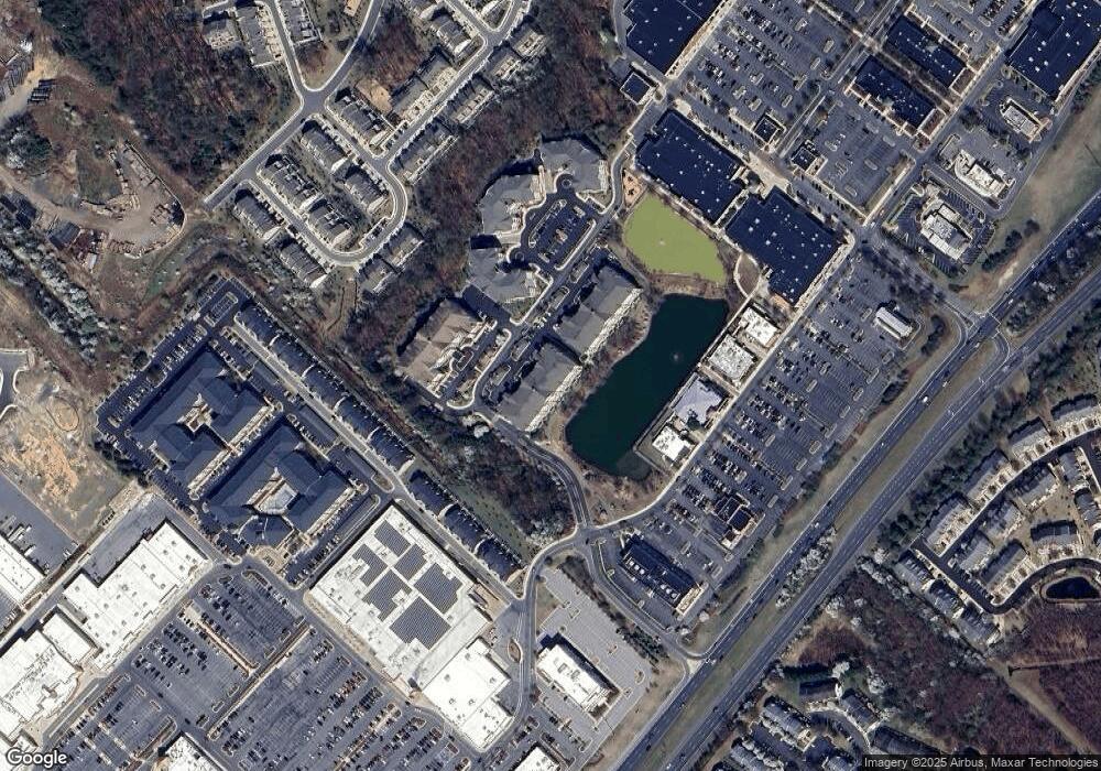 2605 Chapel Lake Dr unit U306, Gambrills, MD 21054 - photo 1