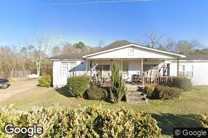122 Smith St, Adrian, GA 31002