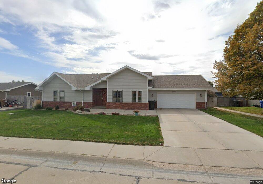 2002 E 31st St, Scottsbluff, NE 69361 - photo 1