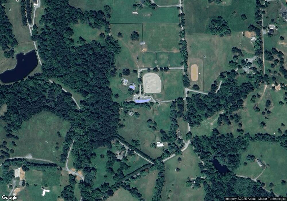 20341 Unison Rd, Round Hill, VA 20141 - photo 1