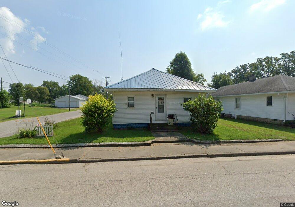 903 S Main St, Bicknell, IN 47512 - photo 1