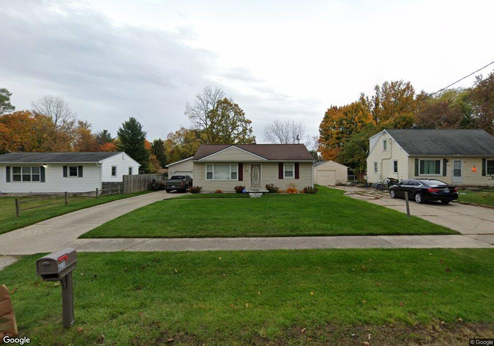 6030 Hughes Rd, Lansing, MI 48911 - photo 1