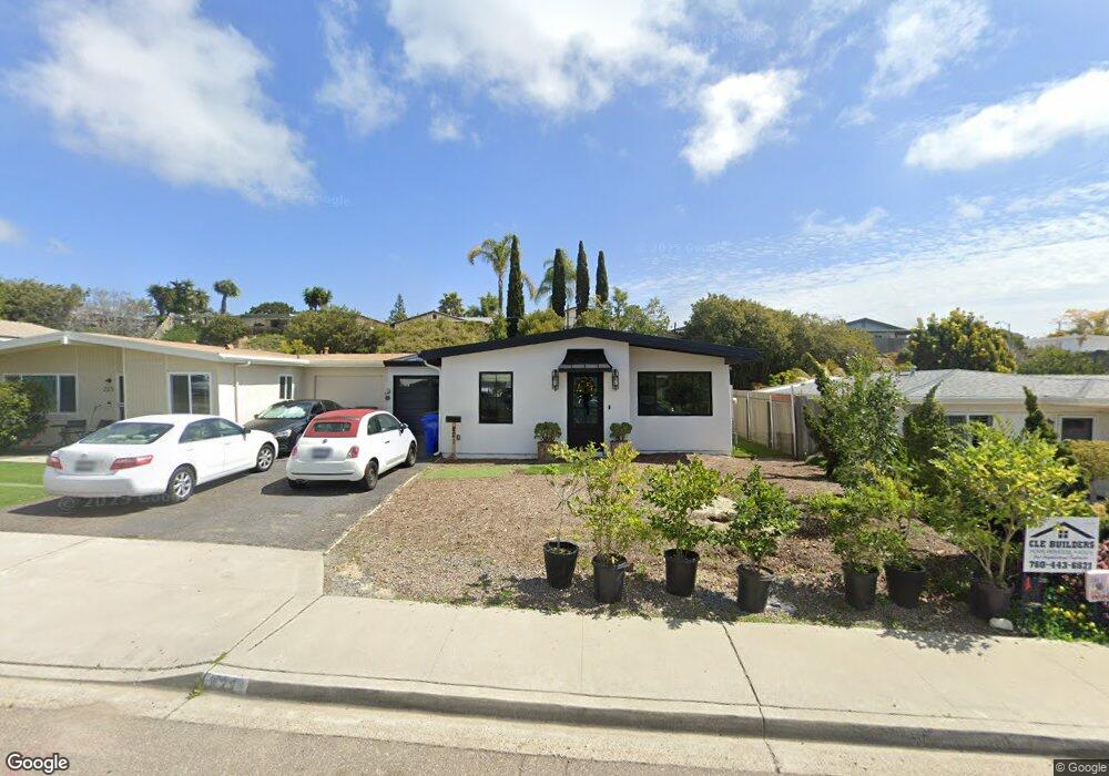 221 Delphinium St, Encinitas, CA 92024 - photo 1