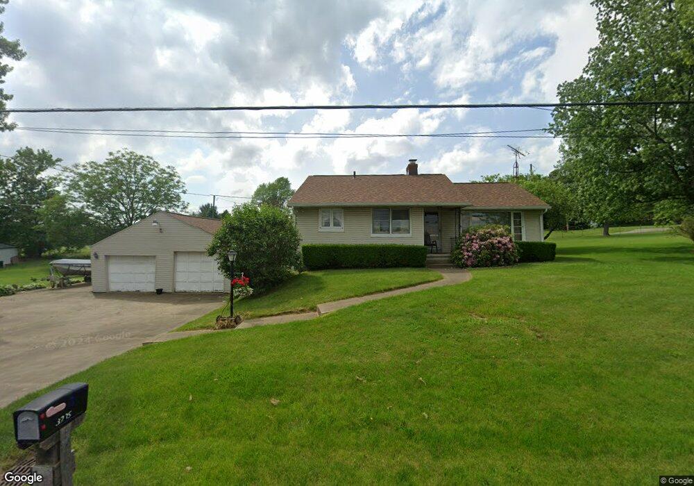 3235 Pigeon Run Rd SW, Massillon, OH 44647 - photo 1