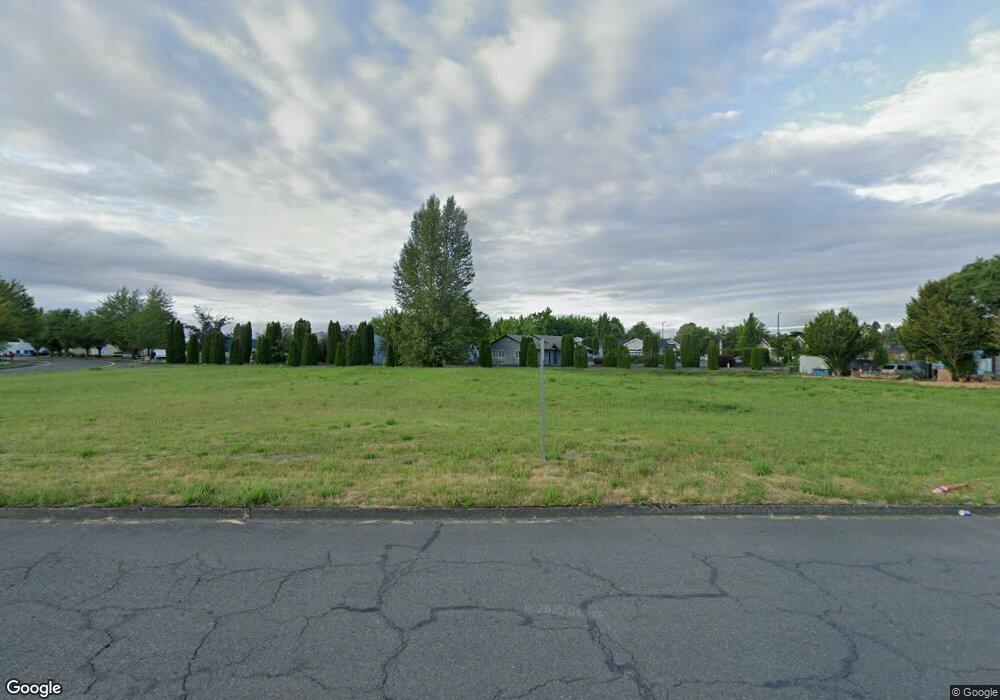 2500 E Hancock St, Newberg, OR 97132 - photo 1