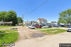 612 W 7th St, Waterloo, IA 50702