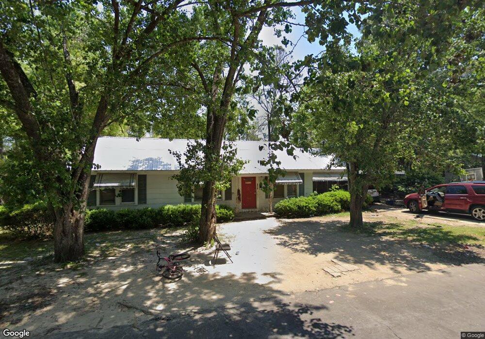 1208 Pearl Ave N, Douglas, GA 31533 - photo 1