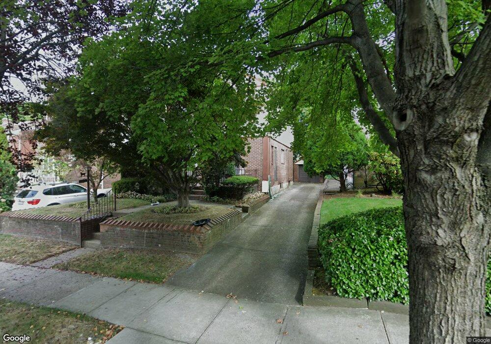 13701 72nd Rd, Flushing, NY 11367 - photo 1