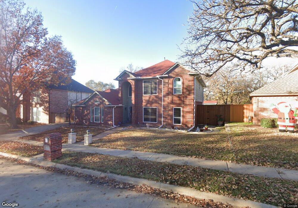 1105 Wildwood Cir, Bedford, TX 76021 - photo 1