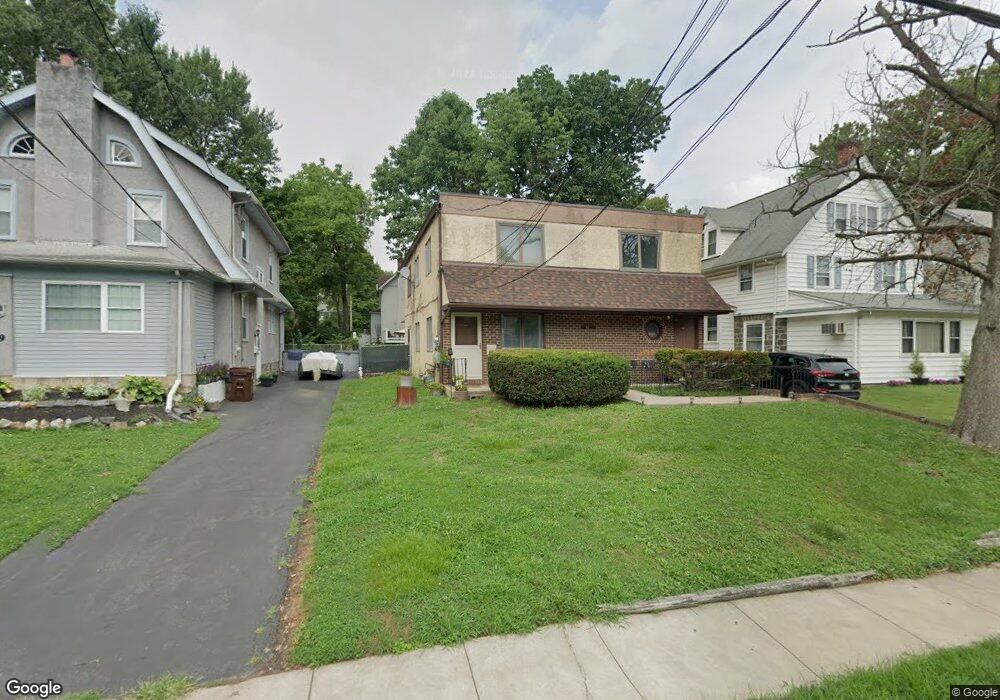 61 E Stewart Ave, Lansdowne, PA 19050 - photo 1