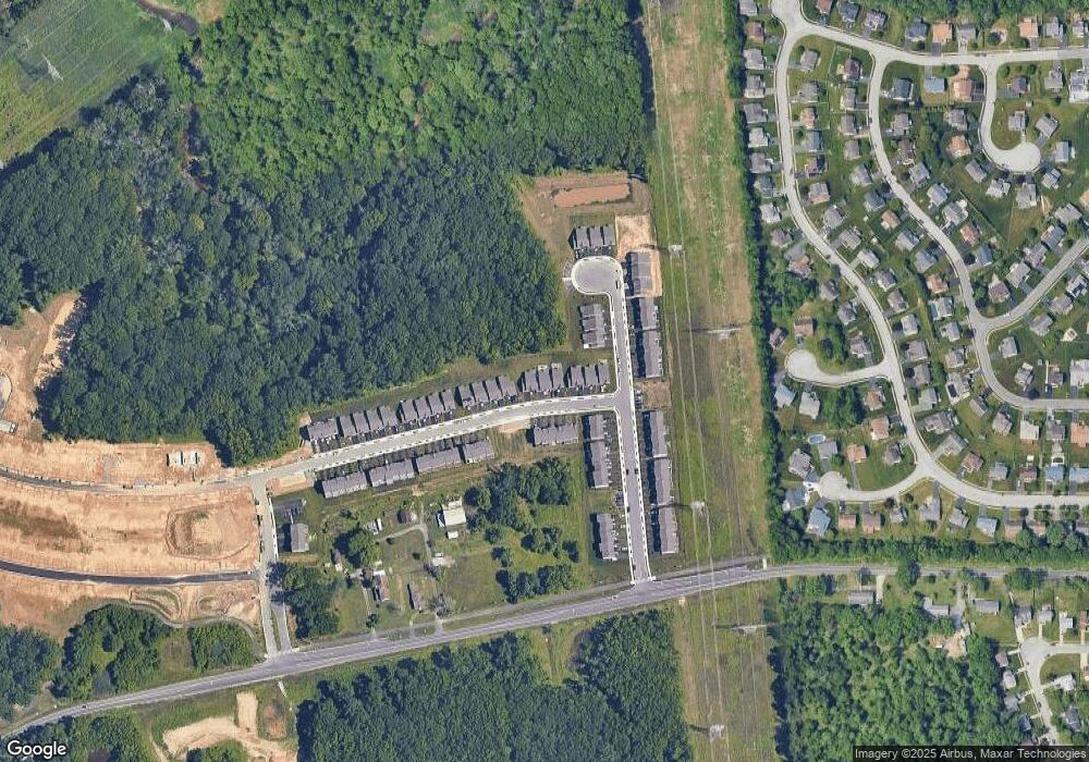 2008 Rivers Dr, Newark, DE 19702 - photo 1