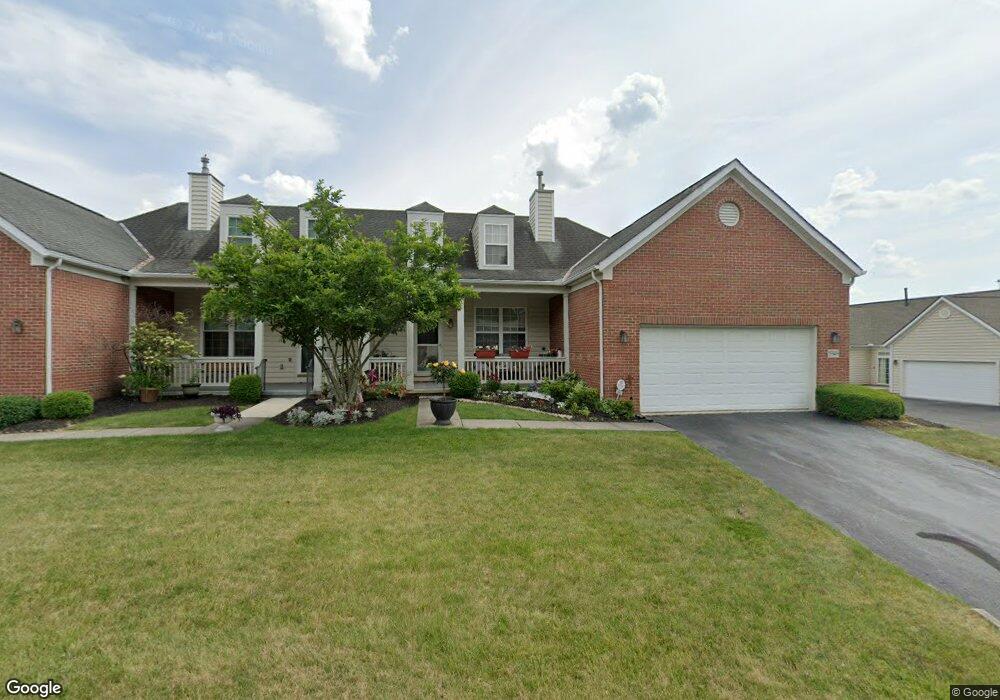 5949 Hickory Brook Way, Columbus, OH 43213 - photo 1
