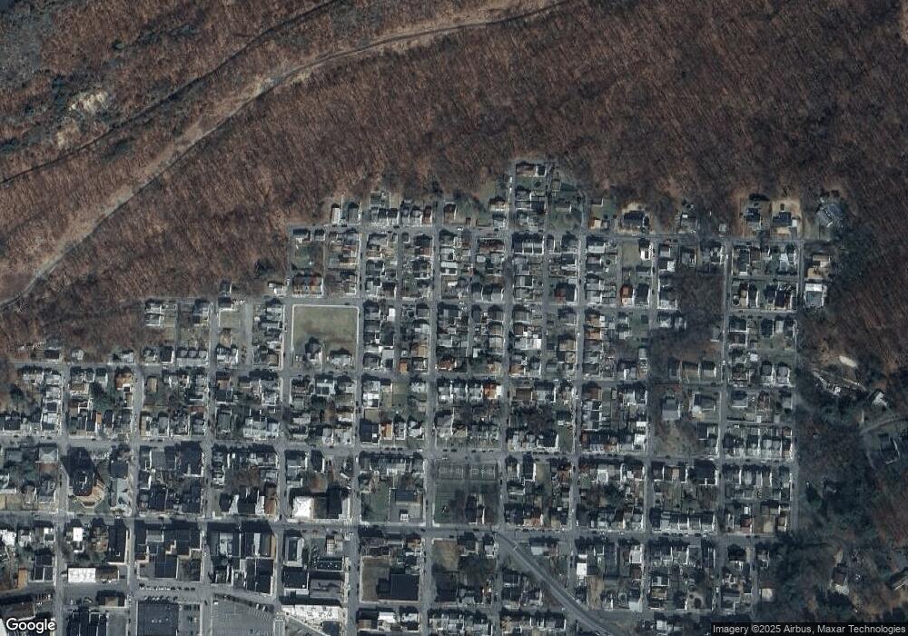 1019 N Franklin St, Shamokin, PA 17872 - photo 1