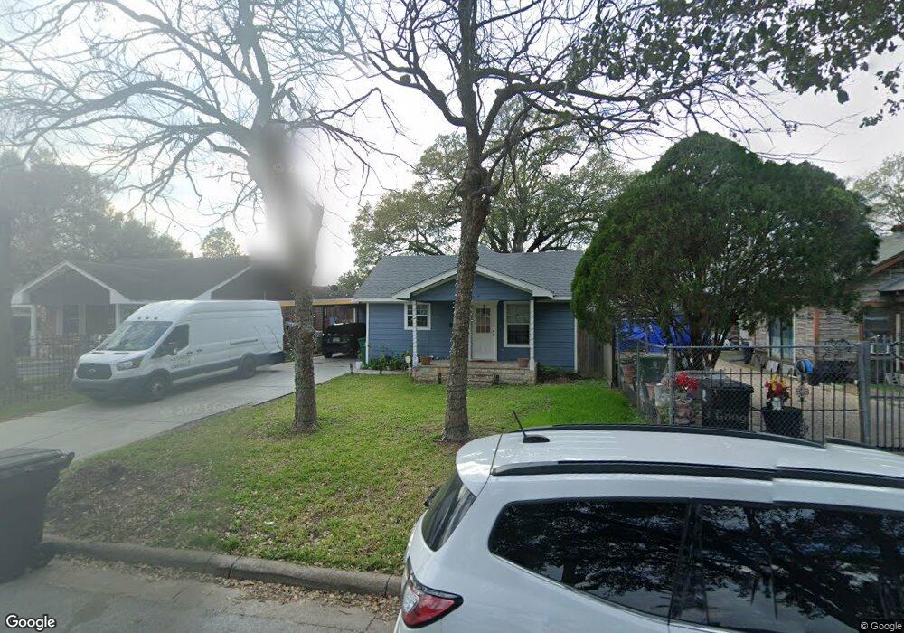 4517 Billingsley St, Houston, TX 77009 - photo 1